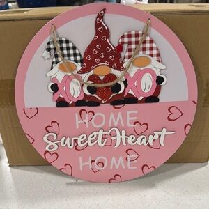 Valentine's / St. Patrick’s Day Gnome Wall Decor, NWT